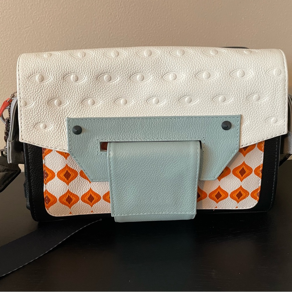 Min & Mon multicolor mod Crossbody Bag with reversible design - Groovy Rain